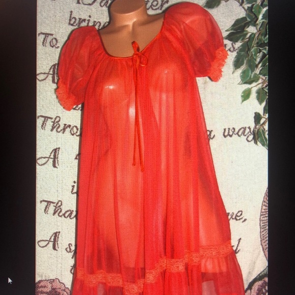 Vintage Peignoir Tosca Of California Red Nylon - Picture 2 of 8